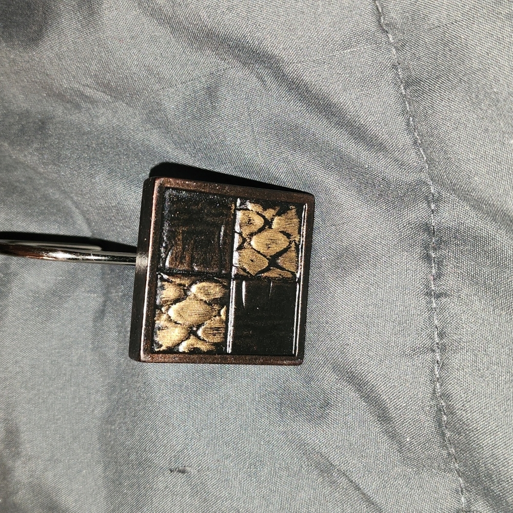 NWOT set of 12 shower hooks